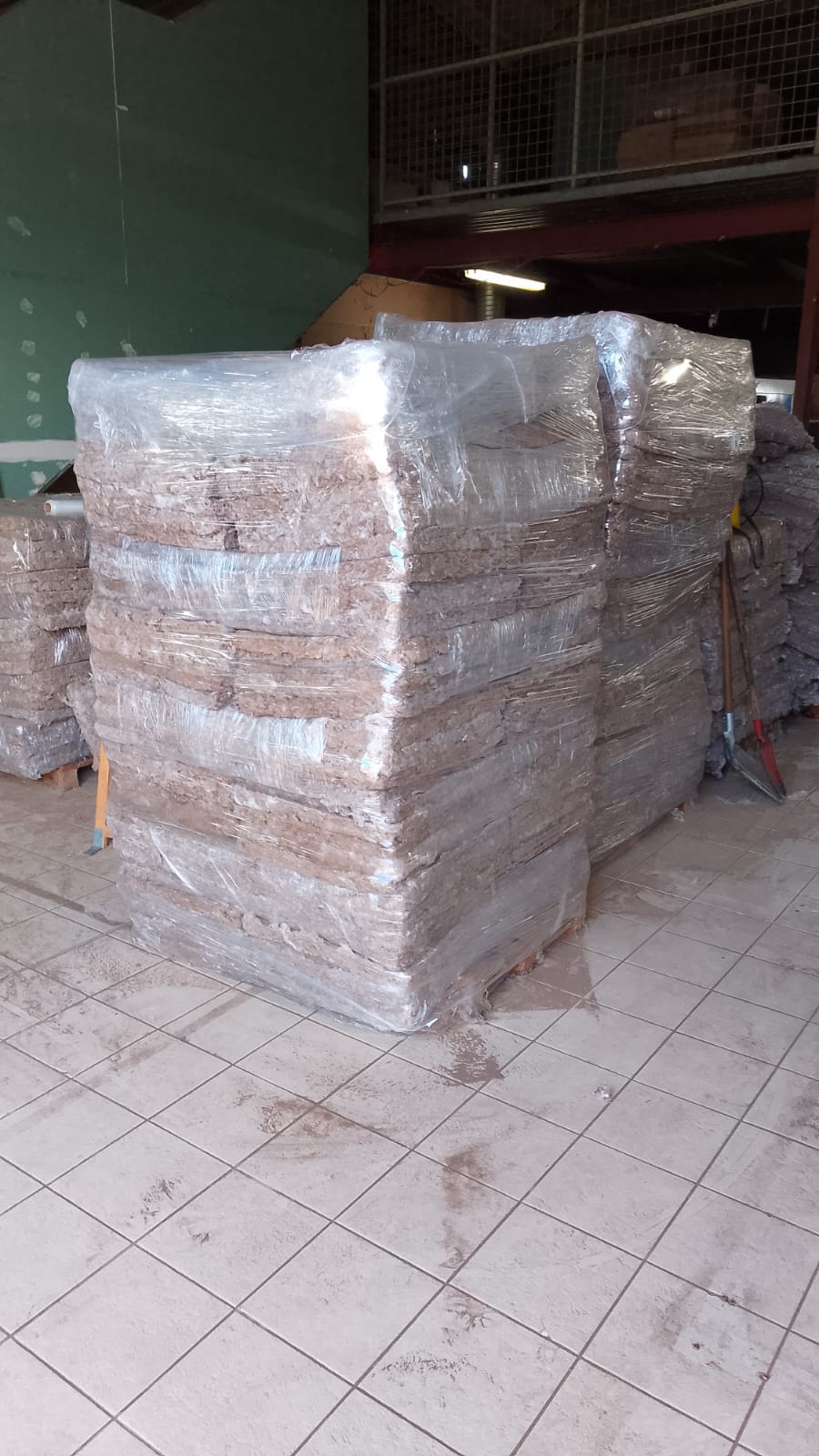 Palettes EMERFLEX au départ de l'atelier